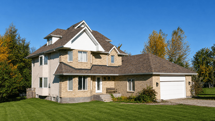 Roman Drive Residence